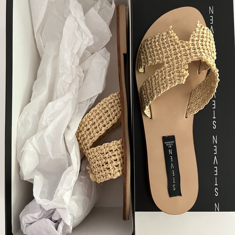 Steven by Steve Madden raffia Greece slides size 9.5